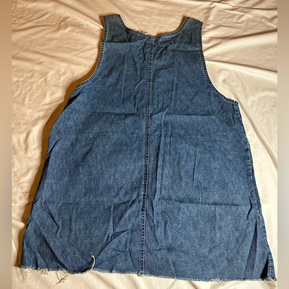 Vintage Faded Glory Jean Jumper. Oversized & perfect for layering. Fits like 14. - Picture 3 of 3